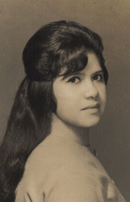 Obituary of Maria Elena Lopez