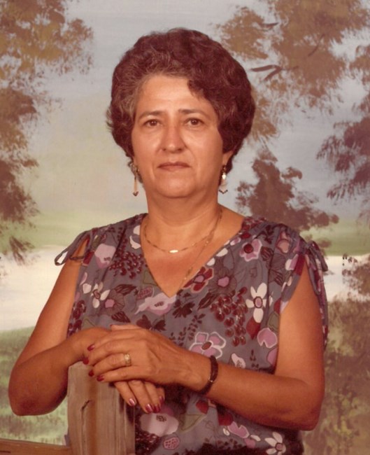 Obituary of Luz Maria Aviles