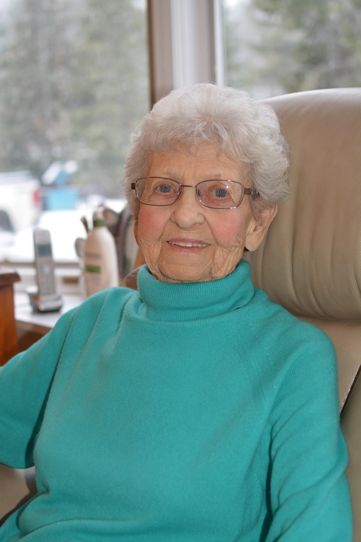 Obituario de Joyce LaFontaine