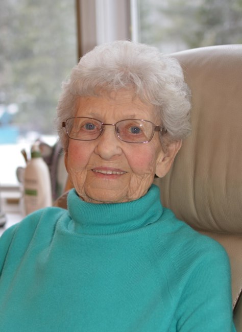 Obituary of Joyce LaFontaine