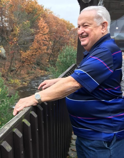 Obituario de Manny Nussbaum