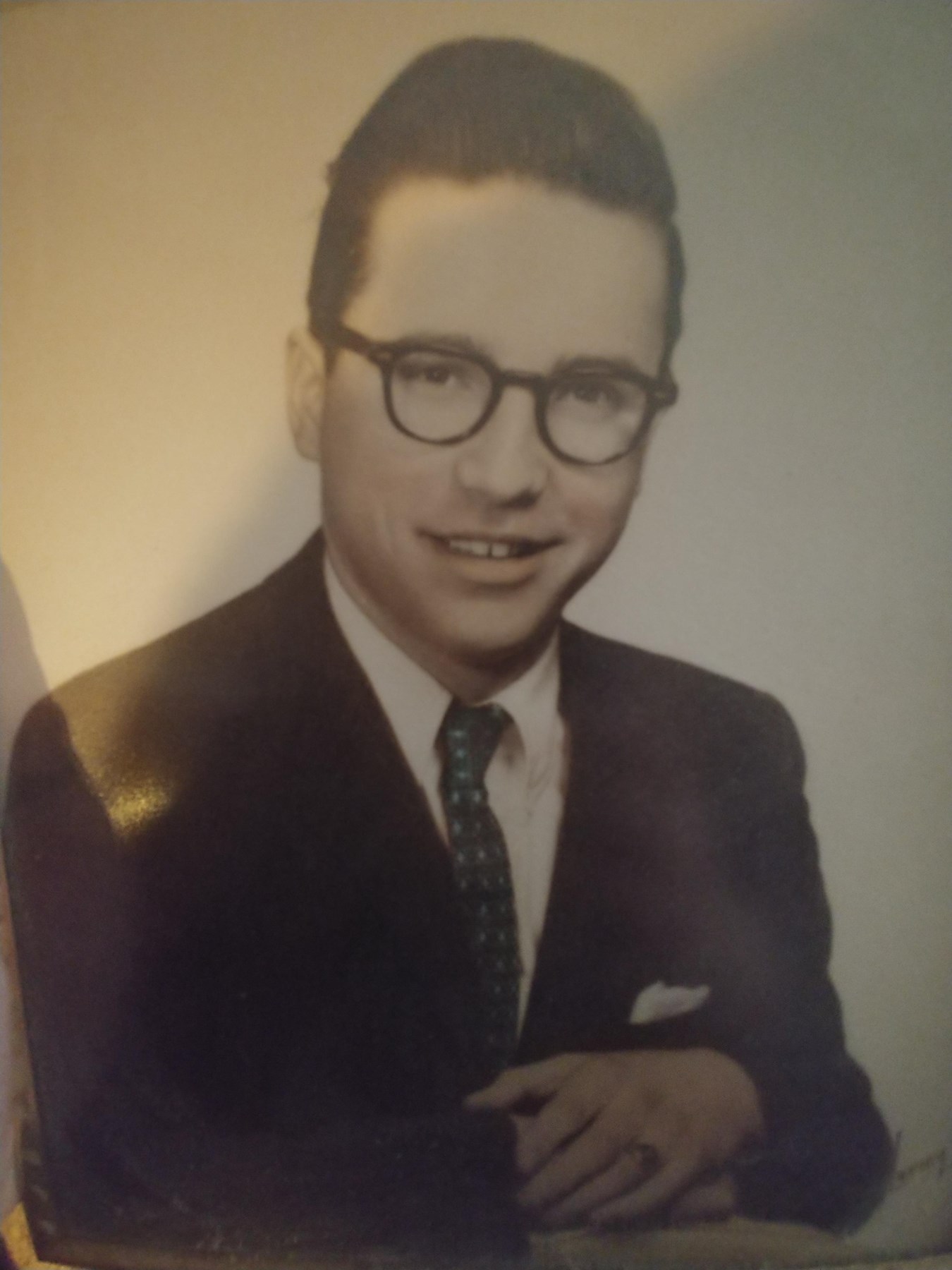 Obituary of Leonard J Litwin