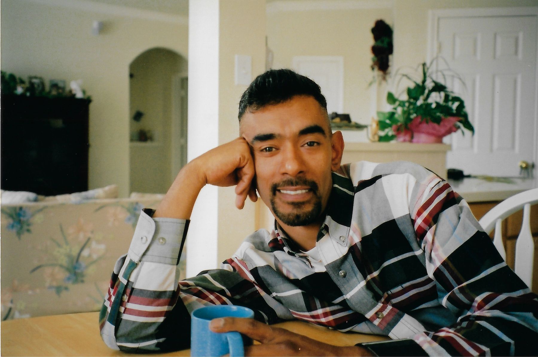 Obituary of David Arturo Flores