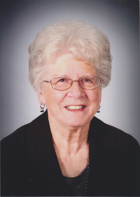 Obituary of Betty R Lockhart