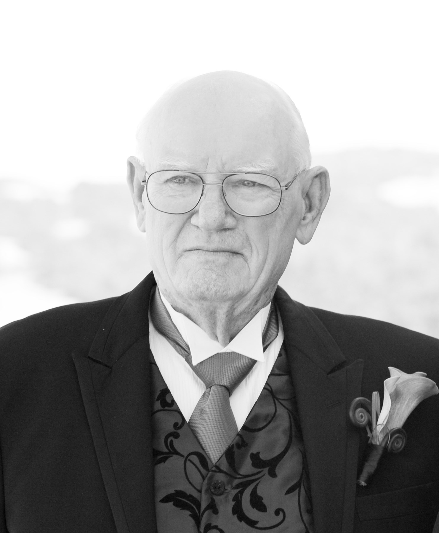 Obituary of Lewis Wayne Hogue