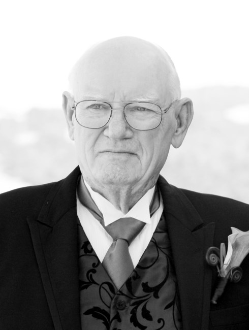 Obituary of Lewis Wayne Hogue