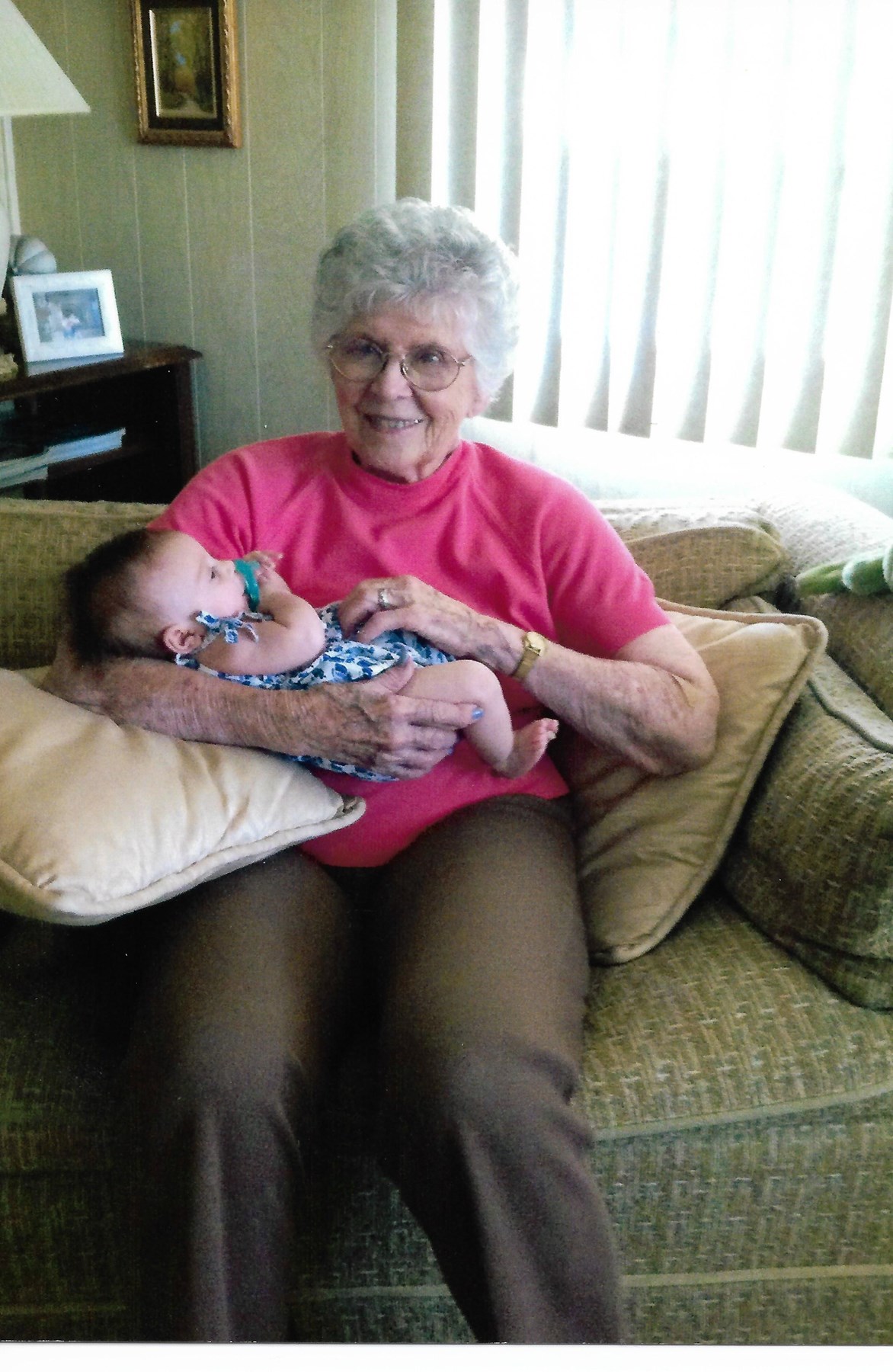 Obituary of Bernice Ruth Zimmerman