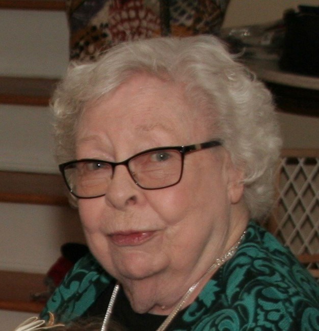 Avis de décès de Esther Bernice Frankoski