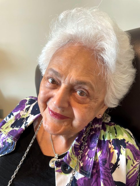 Obituary of Carmen Josefina Betz