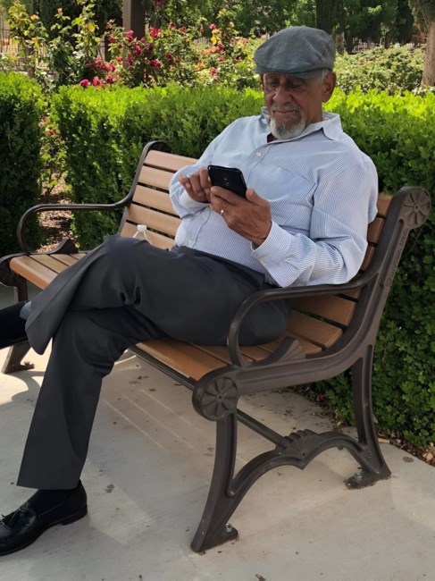 Obituary of Hector Trinta Deleon