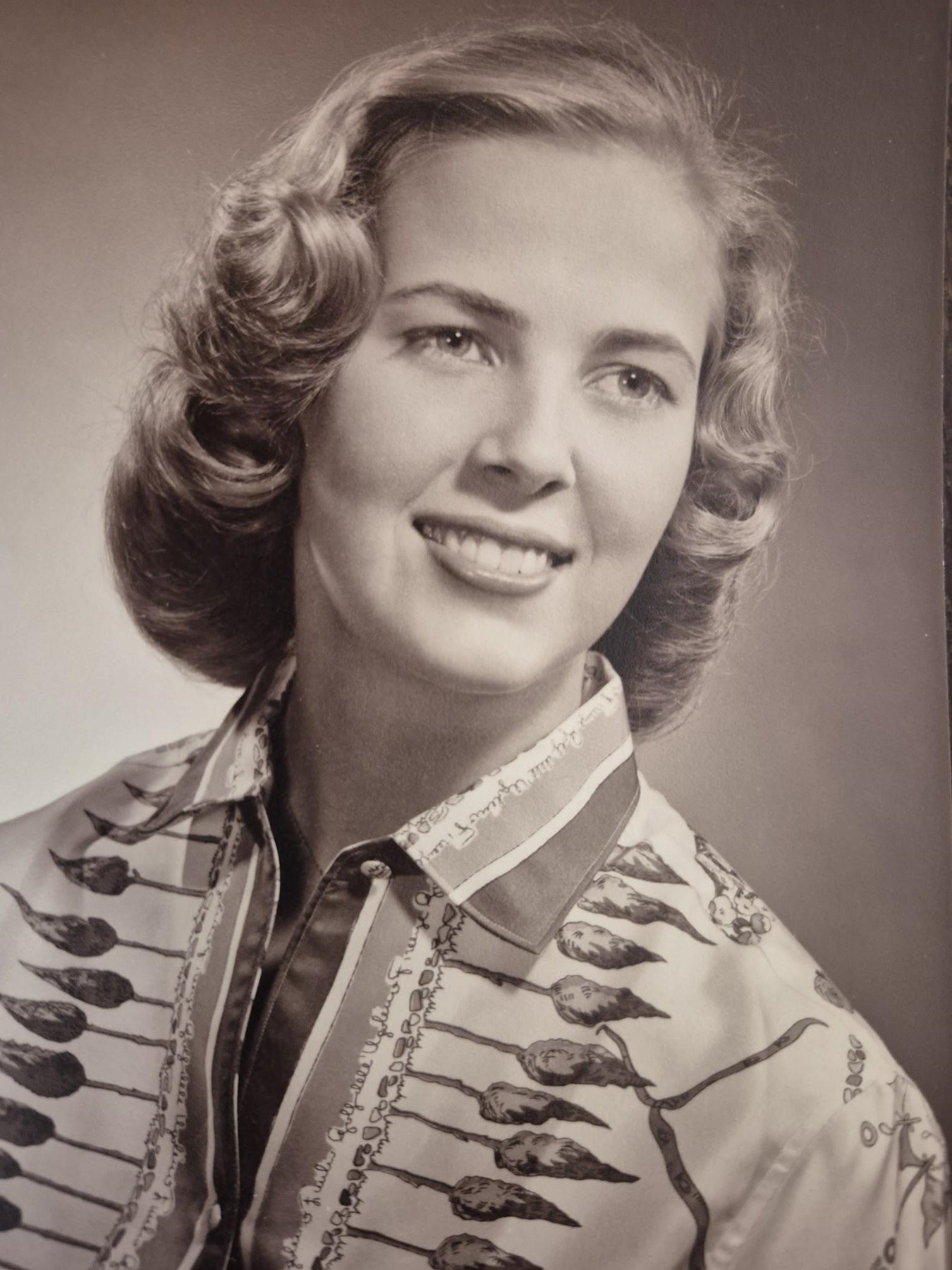 Obituary of Martha Carolyn Hill