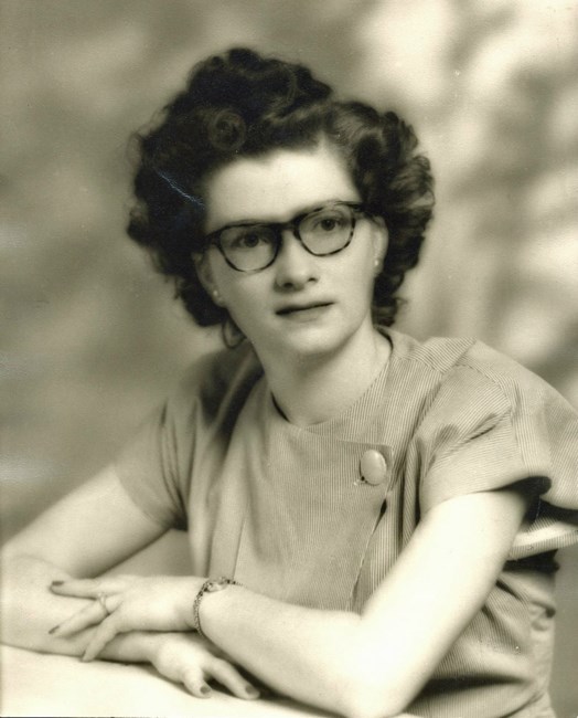 Obituary of Mary Marie Casey