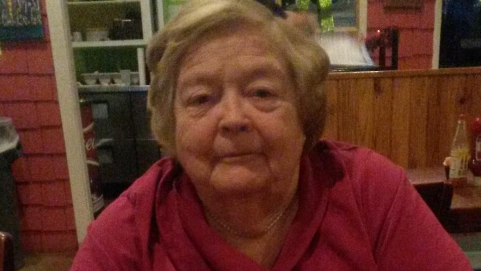 Obituario de Elizabeth McGrath Pollins  "Betty"