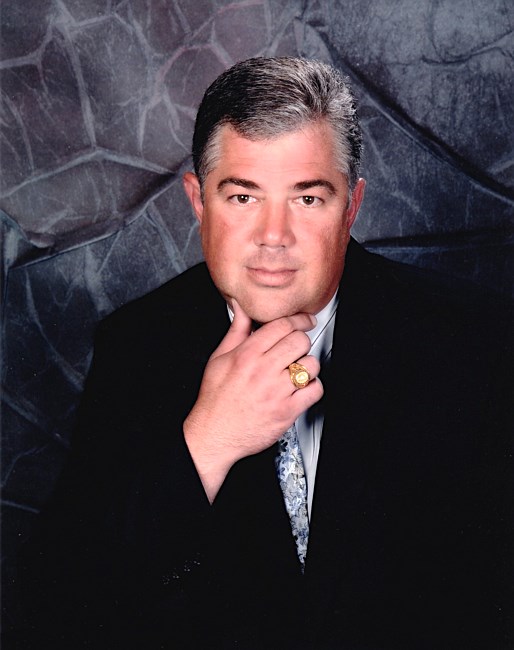 Obituario de Lee James McCabe