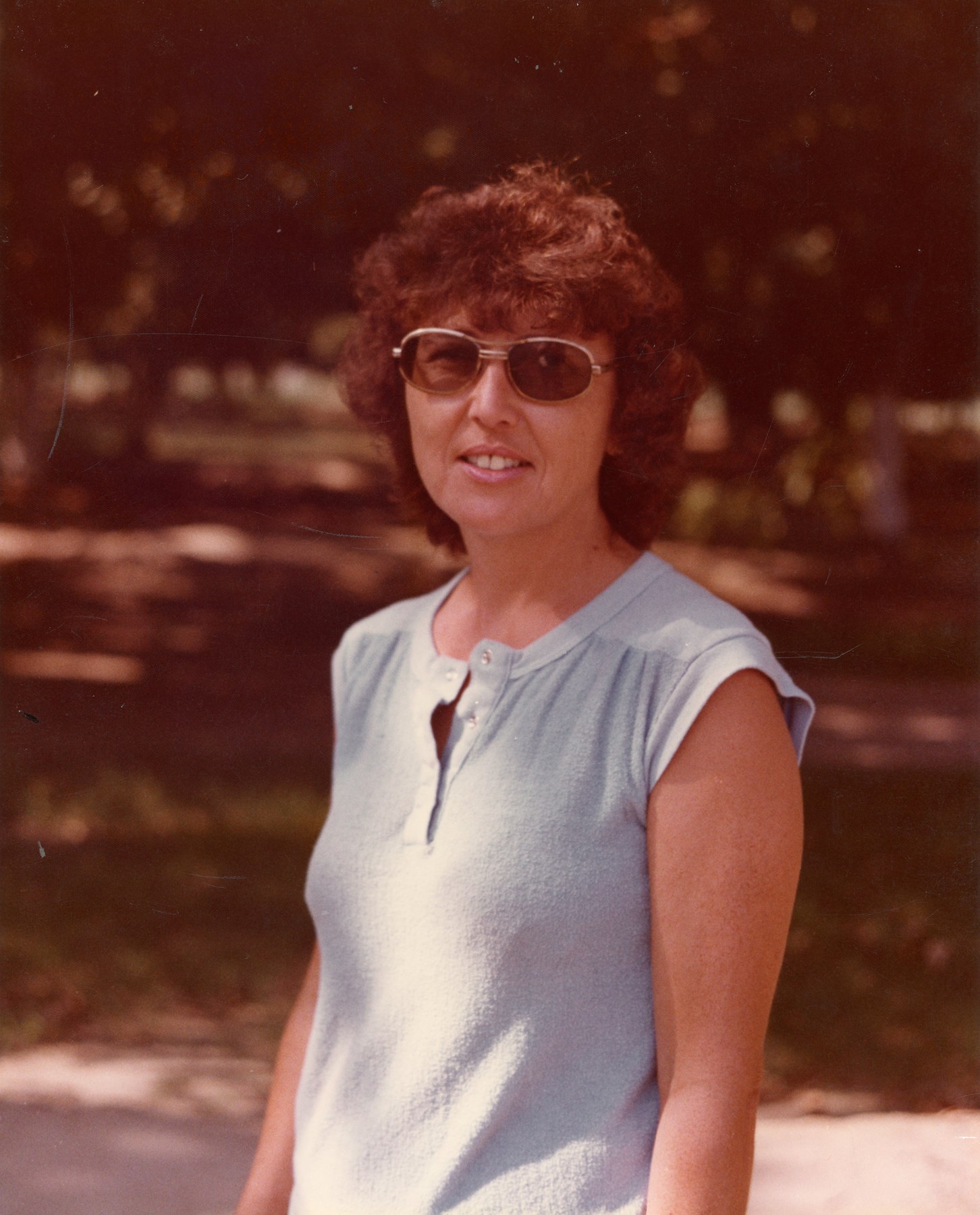 Obituary of Sondra Lee Lawrence