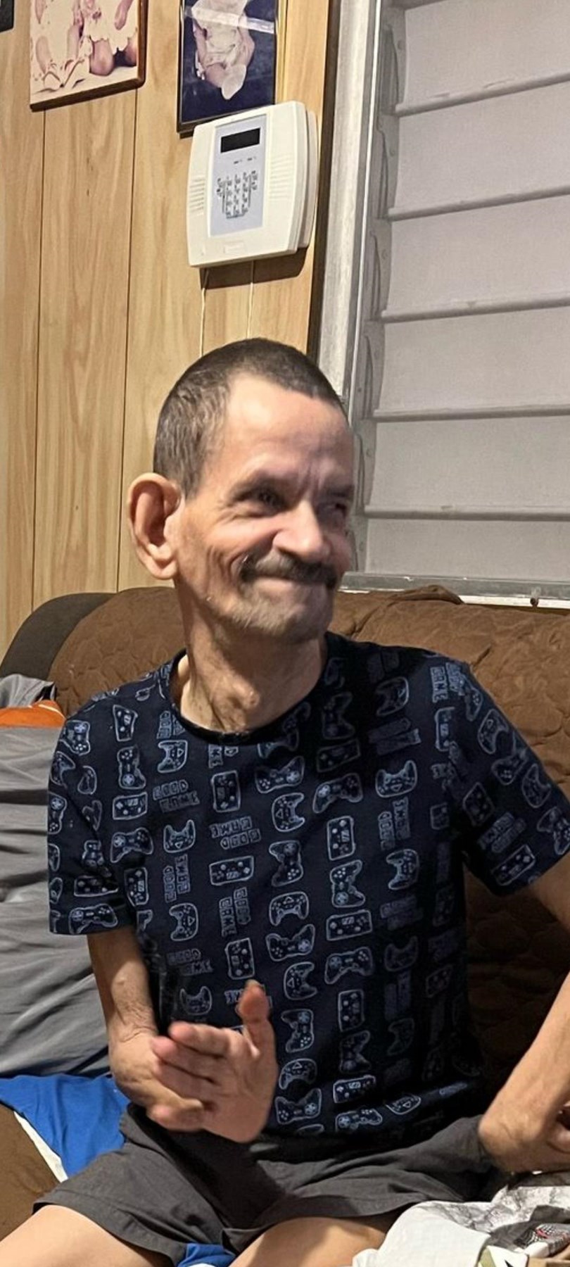 Obituario de Angel Luis González Rodríguez