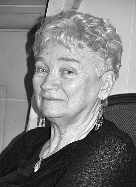 Obituario de Mrs. Lorraine Brenda Simpson