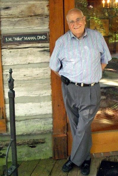 Obituary of Mike "Doc" Mahan