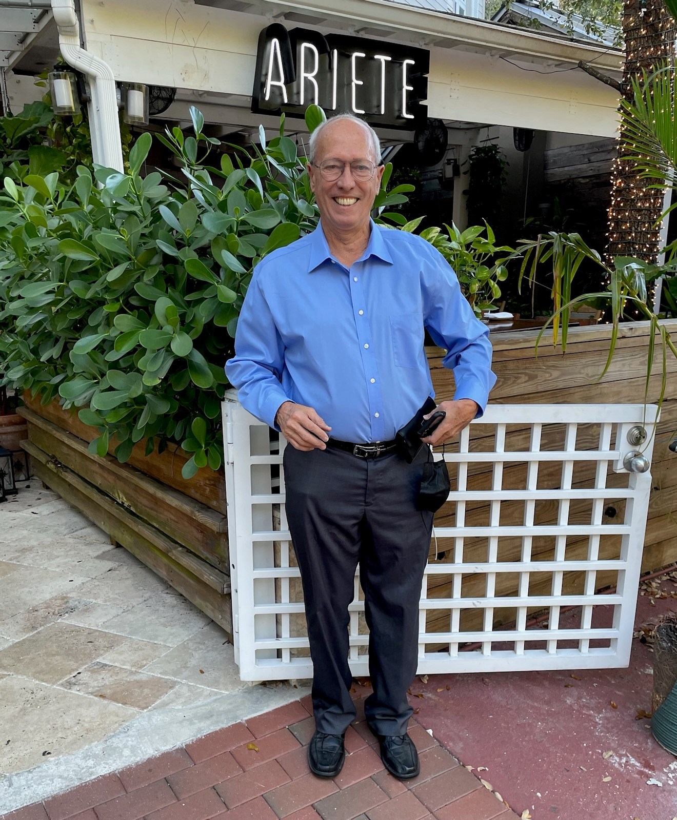 Obituary of James Leonard Howard