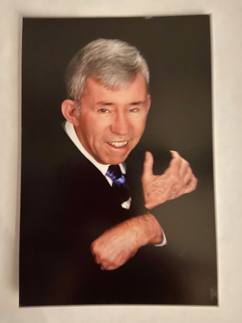 Obituario de Clark Rene Mills