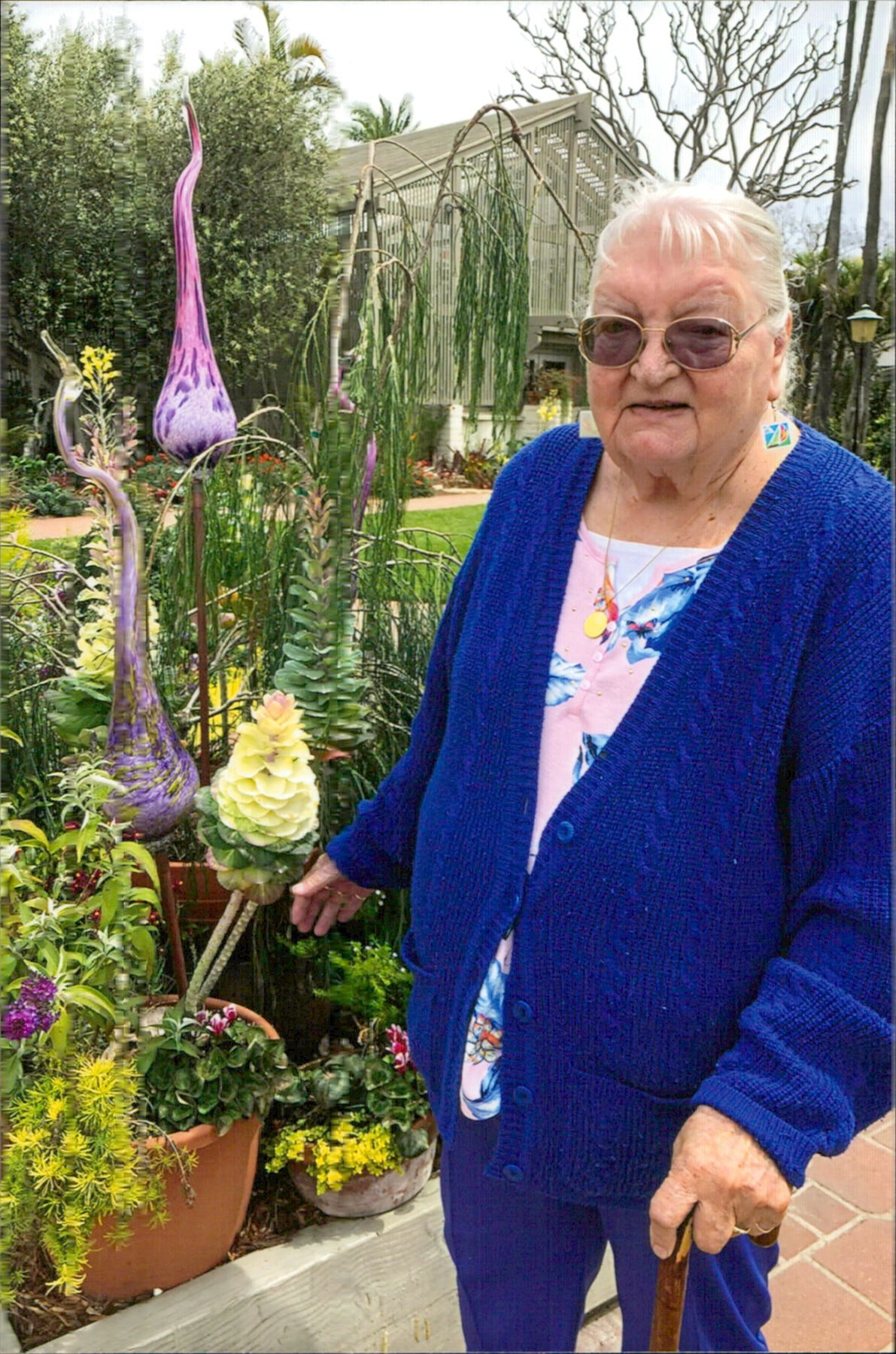 Obituario de Anna Elisabeth Fox