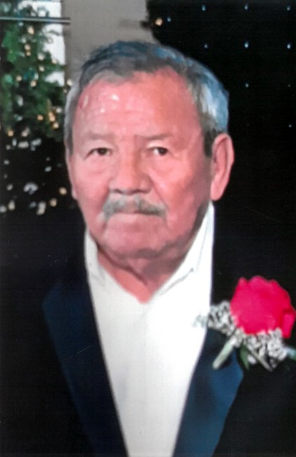 Obituario de Manuel Sanchez Samaniego Jr.