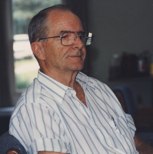 Obituario de Willard Clovis Akin