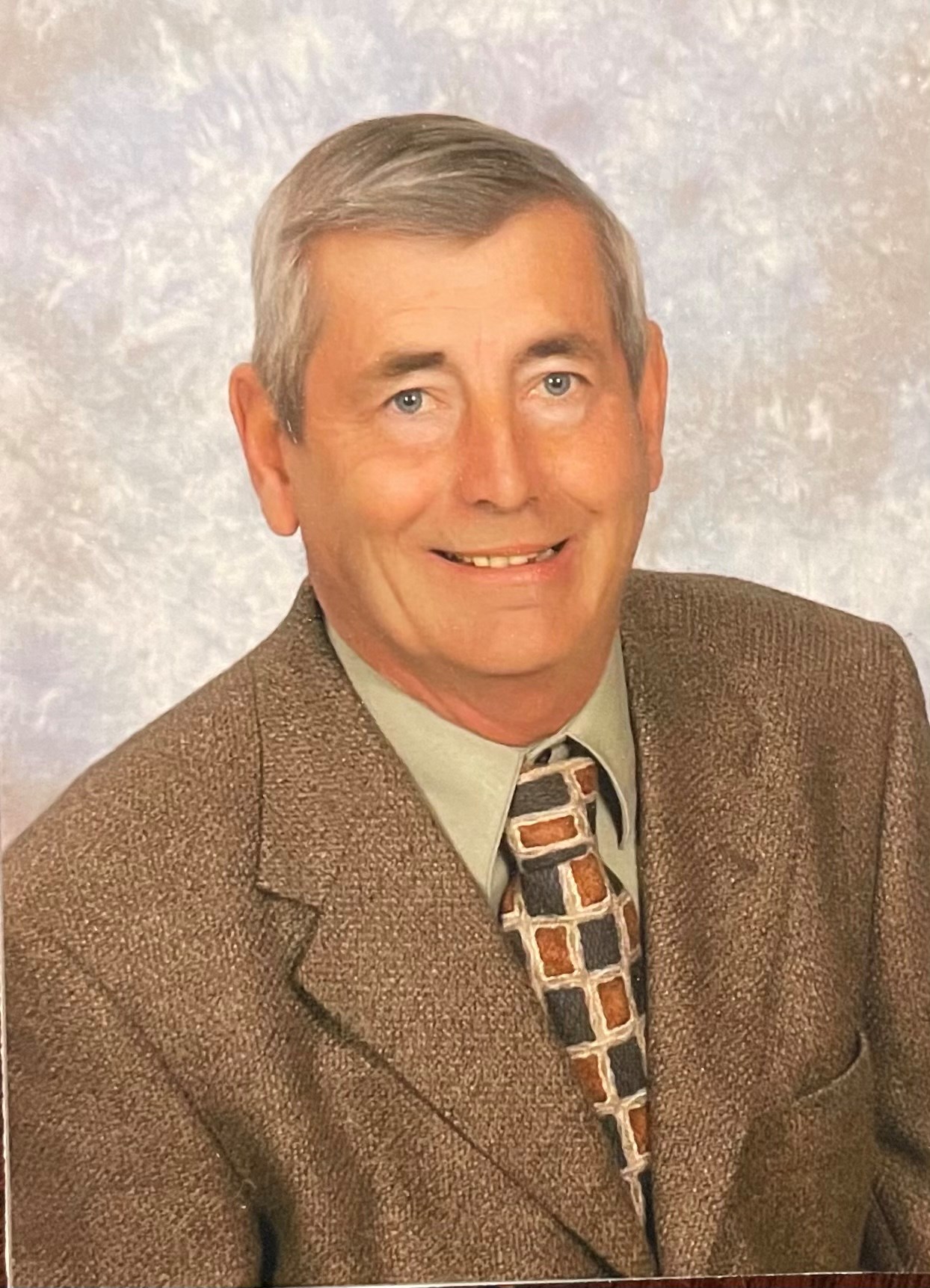 Share Obituary for Grady Lee Maners Jackson, TN