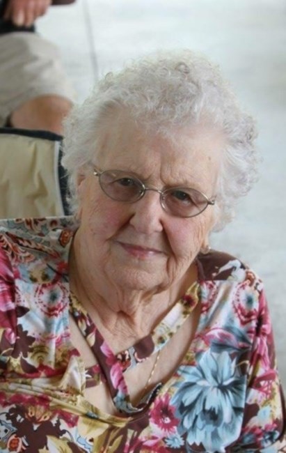 Avis de décès de Lucille Frazier Sanders