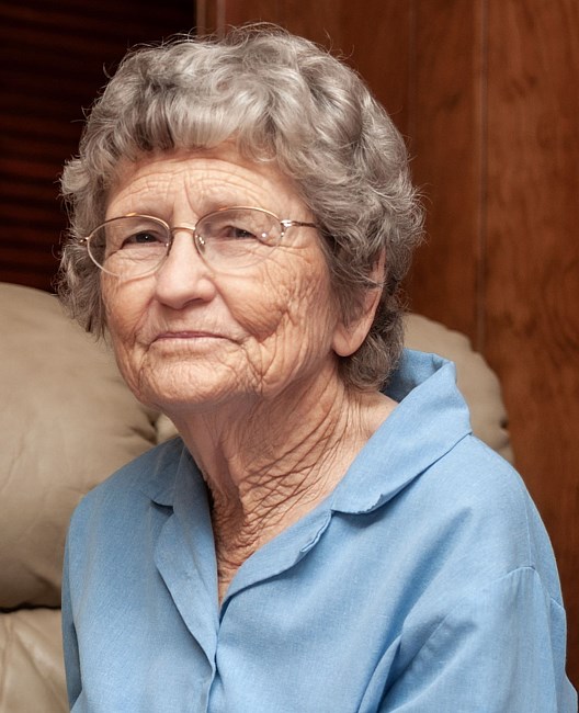 Obituary of Lillian "Tene" Christine Hood