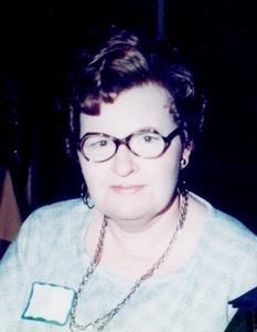  Obituario de Doris Mae VanDeventer