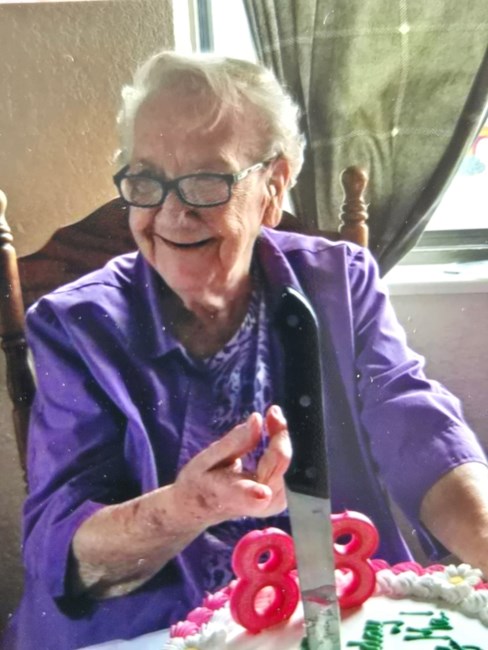 Avis de décès de Marian "Nadine" Moon