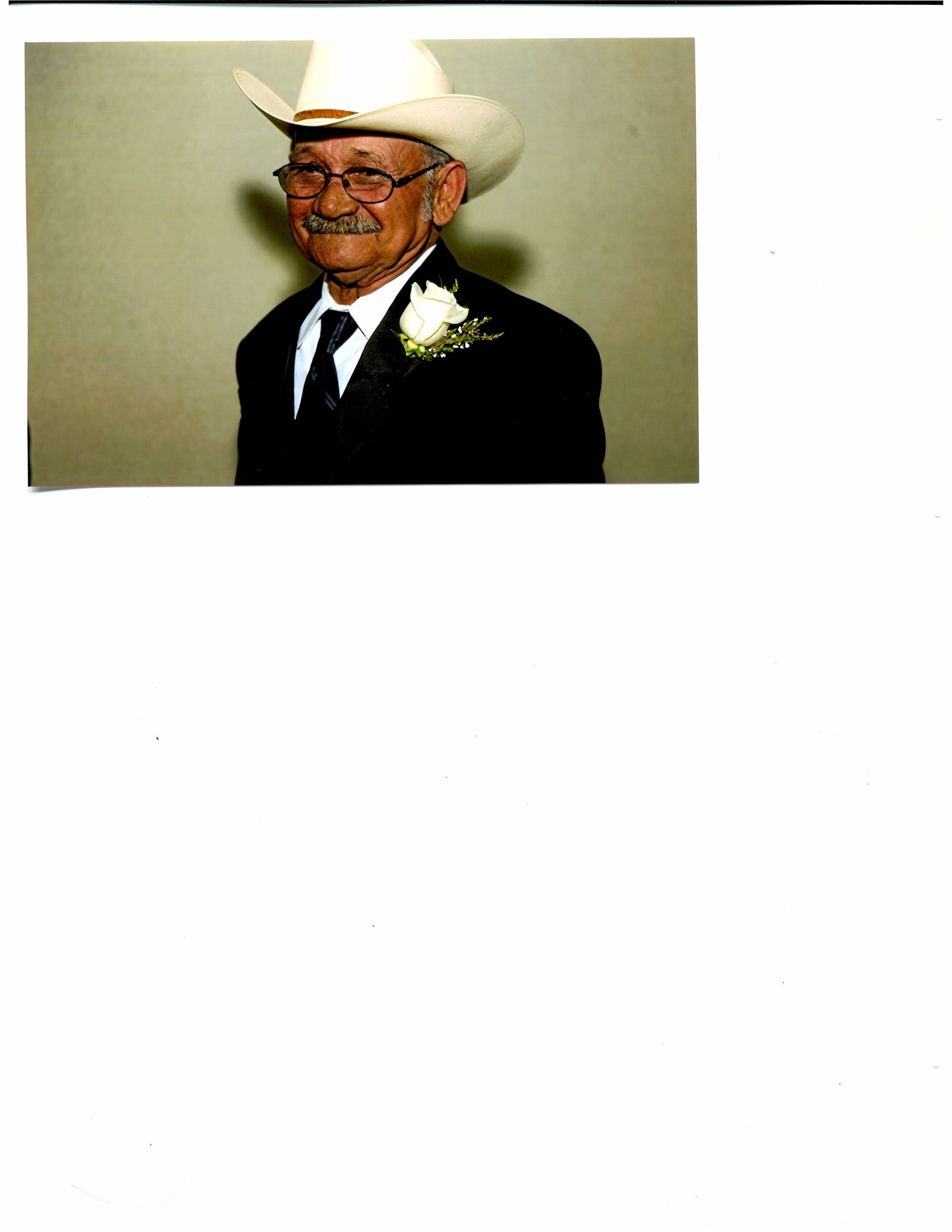 Obituary of Efren Eberto Galvan