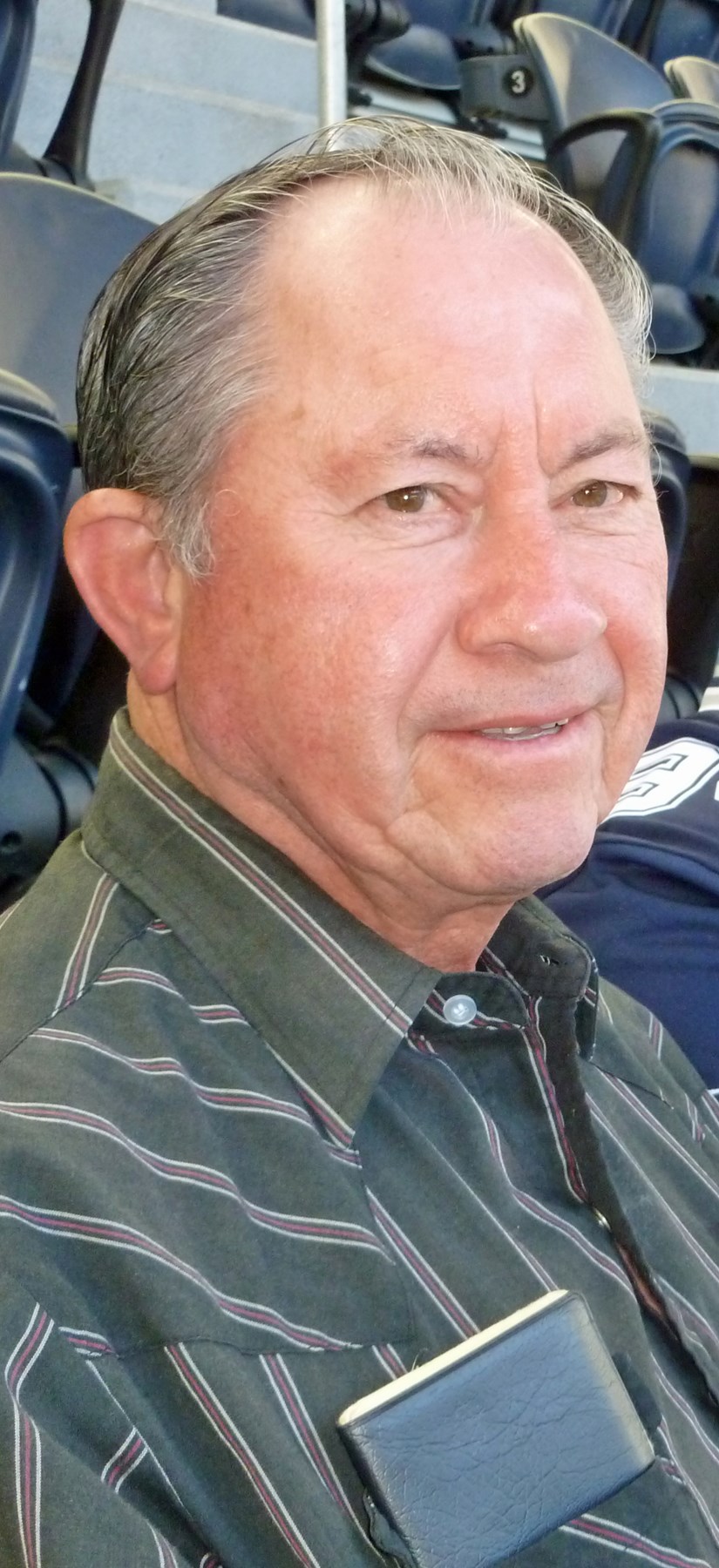 Obituary of Daniel Peña Cavazos