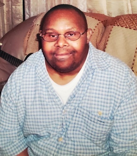 Obituary of Reggie Mills