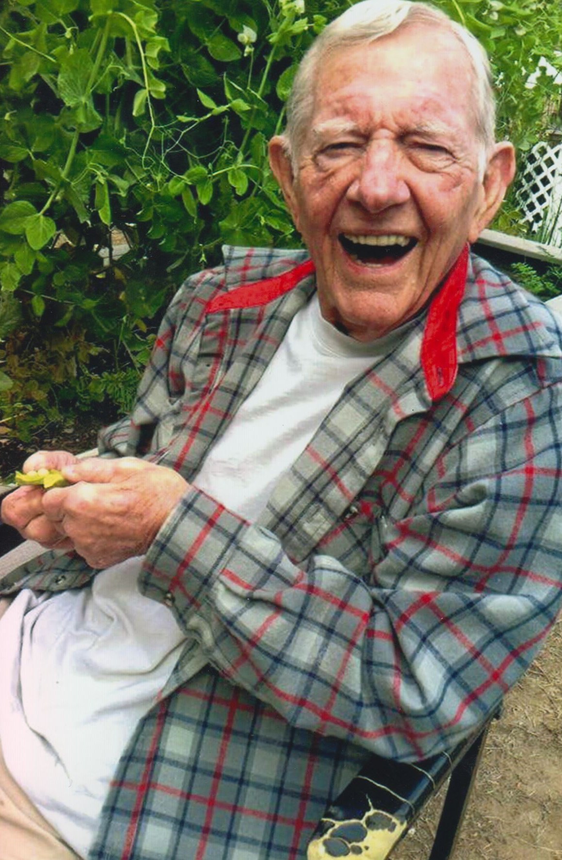 Obituary of Bobby George Rowell