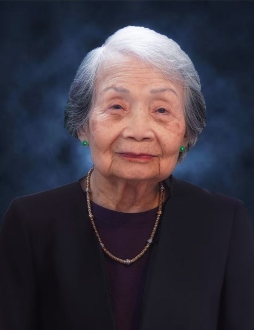 Obituary of Hong Cam Thi Le