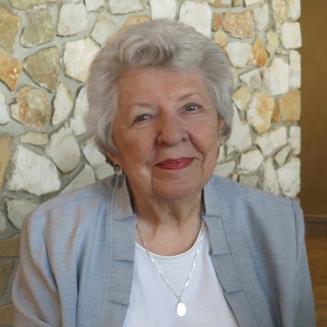 Obituary of "Hondey" Elizabeth Blanton Hill McAlmon