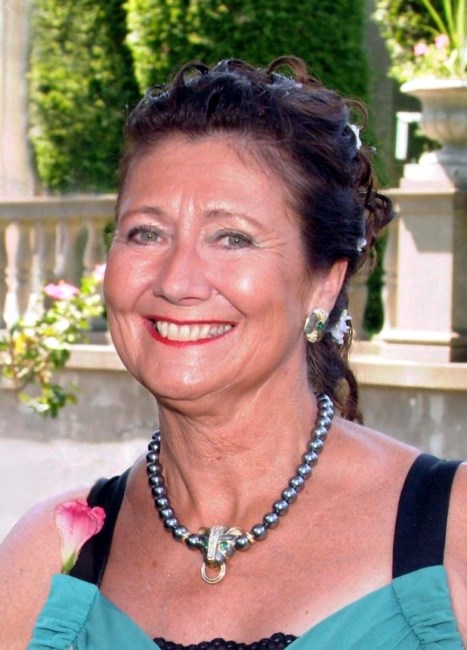 Obituario de Colleen Patricia Marshall