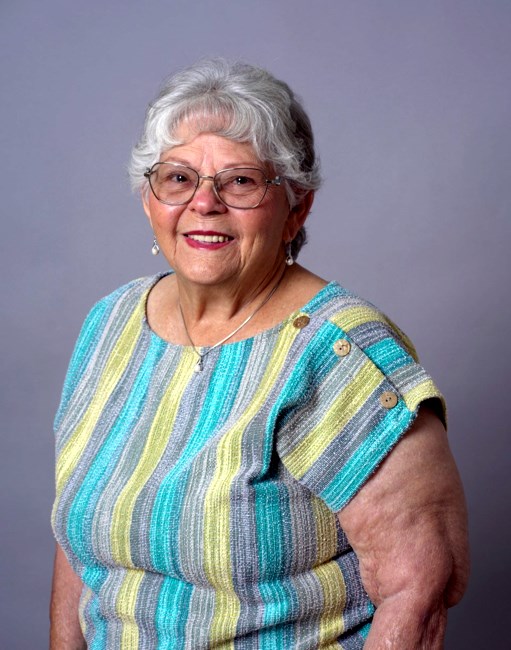 Obituary of Luz M. Suarez
