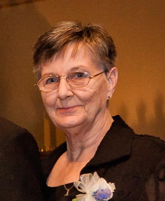 Obituary of Dorothy "Dot" Cross