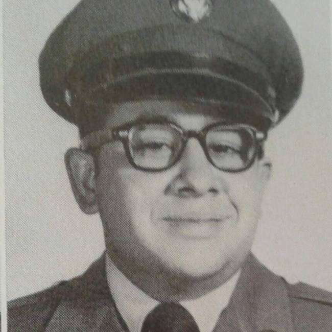 Obituary of Robert Carnero Hinojos