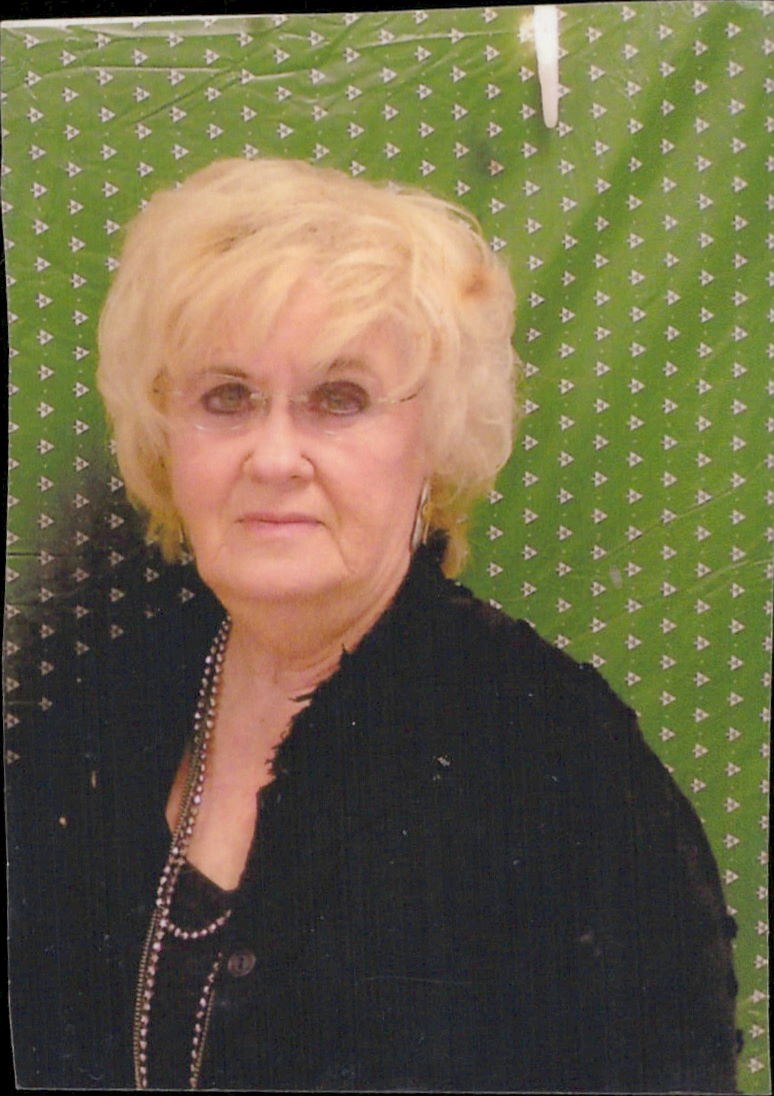 Obituary of Carolyn Chaviers