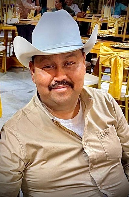 Obituario de Fernando Yanez