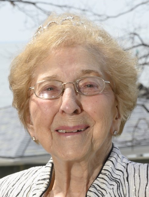 Obituario de Hylda Felicia Donahue