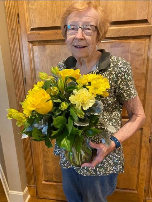 Obituary of Virginia Smallwood Ray
