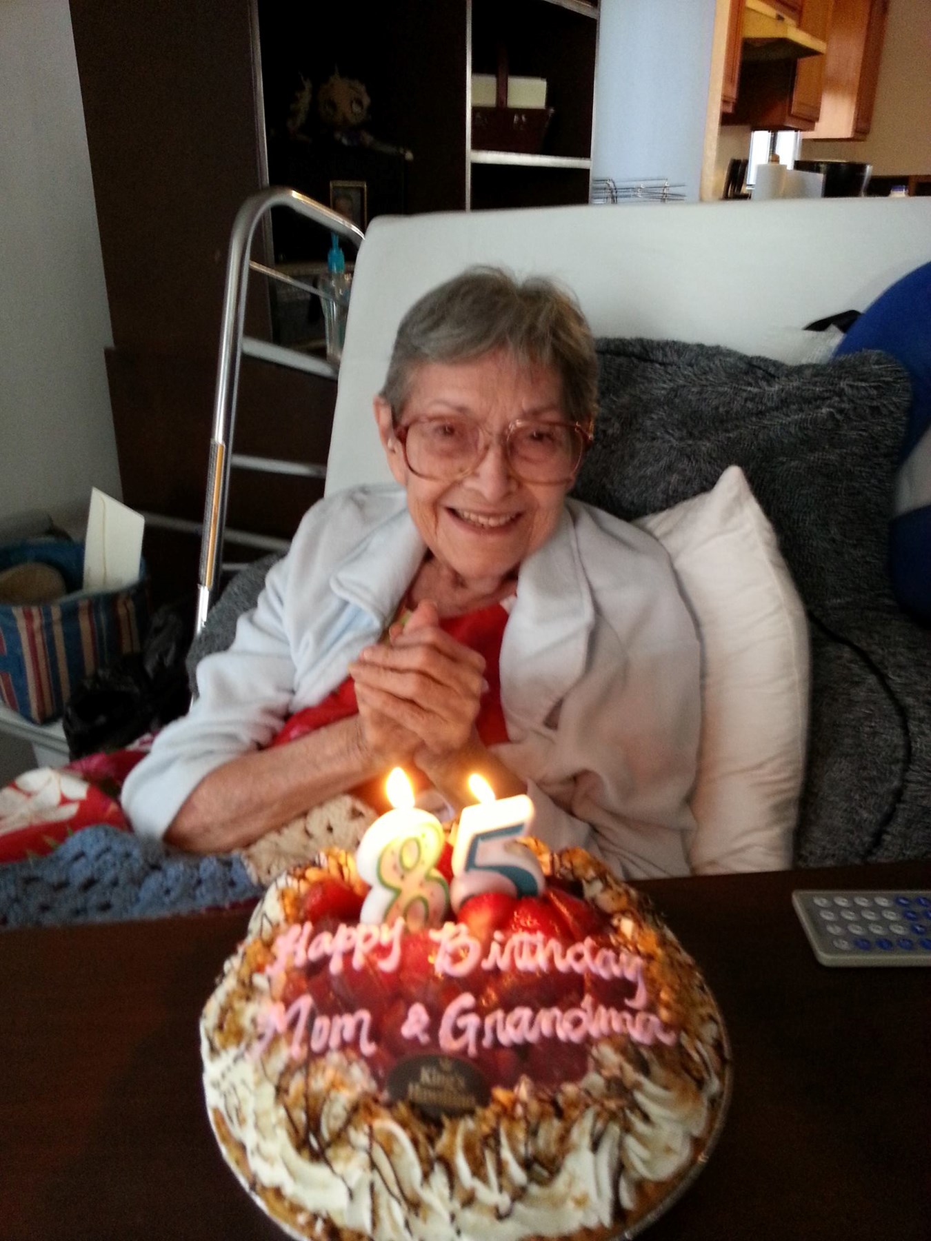 Obituary of Mary "Grandma Betty" Gloria