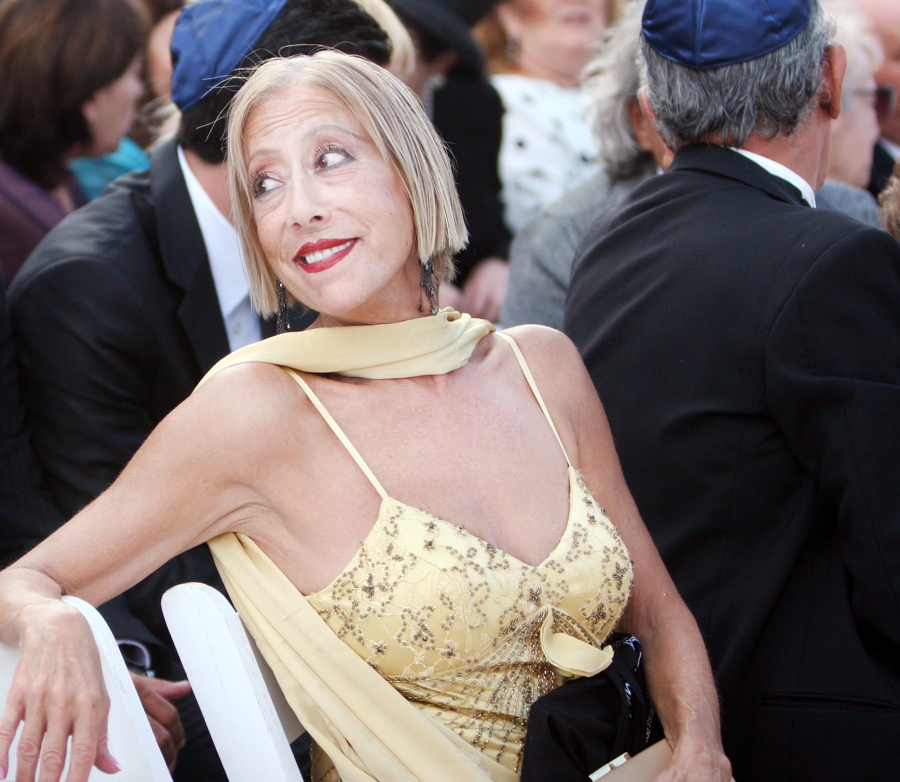 Obituary of Bella Belilty