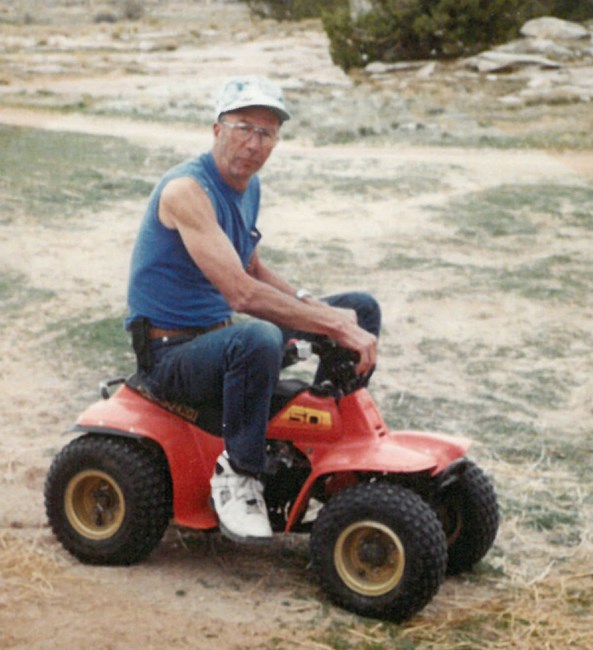 Obituario de John "Jack" Howard Michels