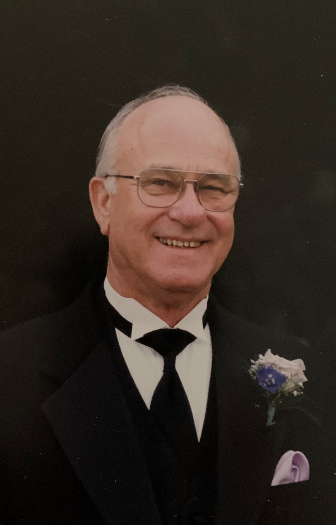 Obituary of Robert Linton Jones